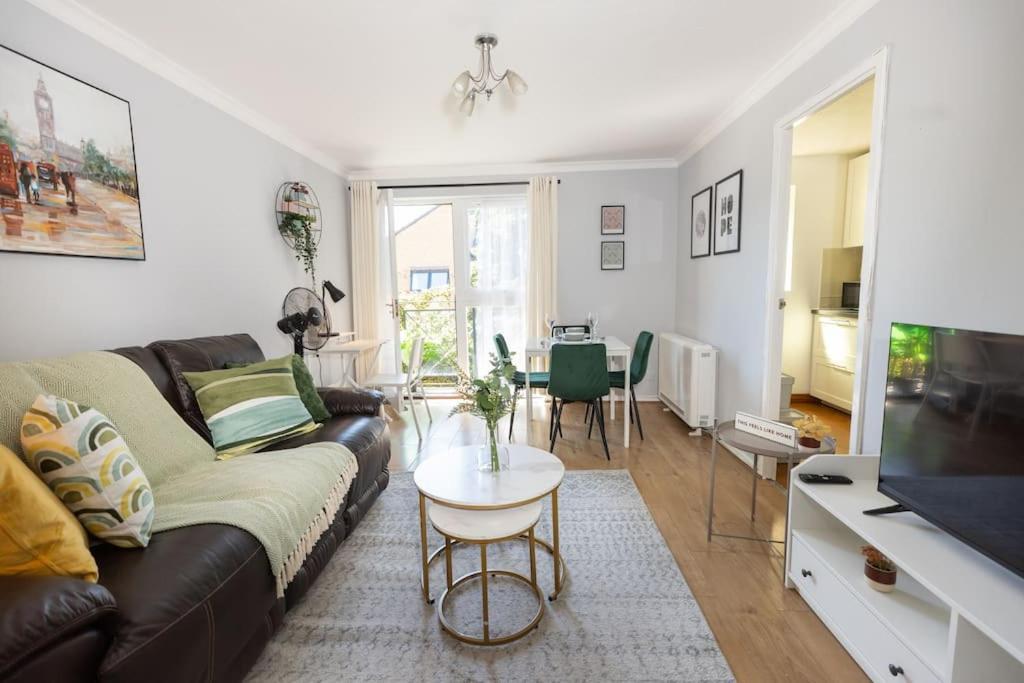 Appartement Tranquil 2 Bed Near Downtown & Free Parking Londres