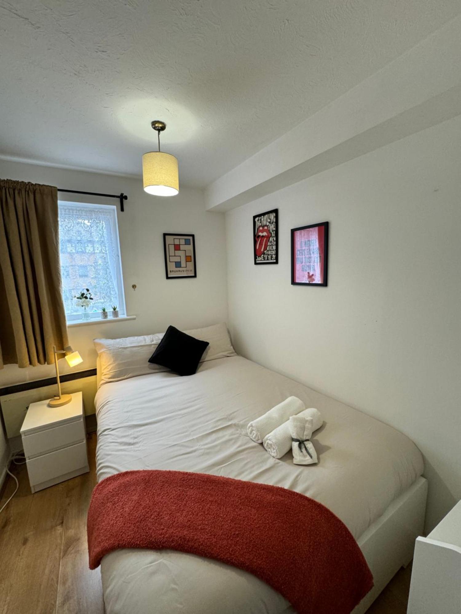 Tranquil 2 Bed Near Downtown & Free Parking Appartement