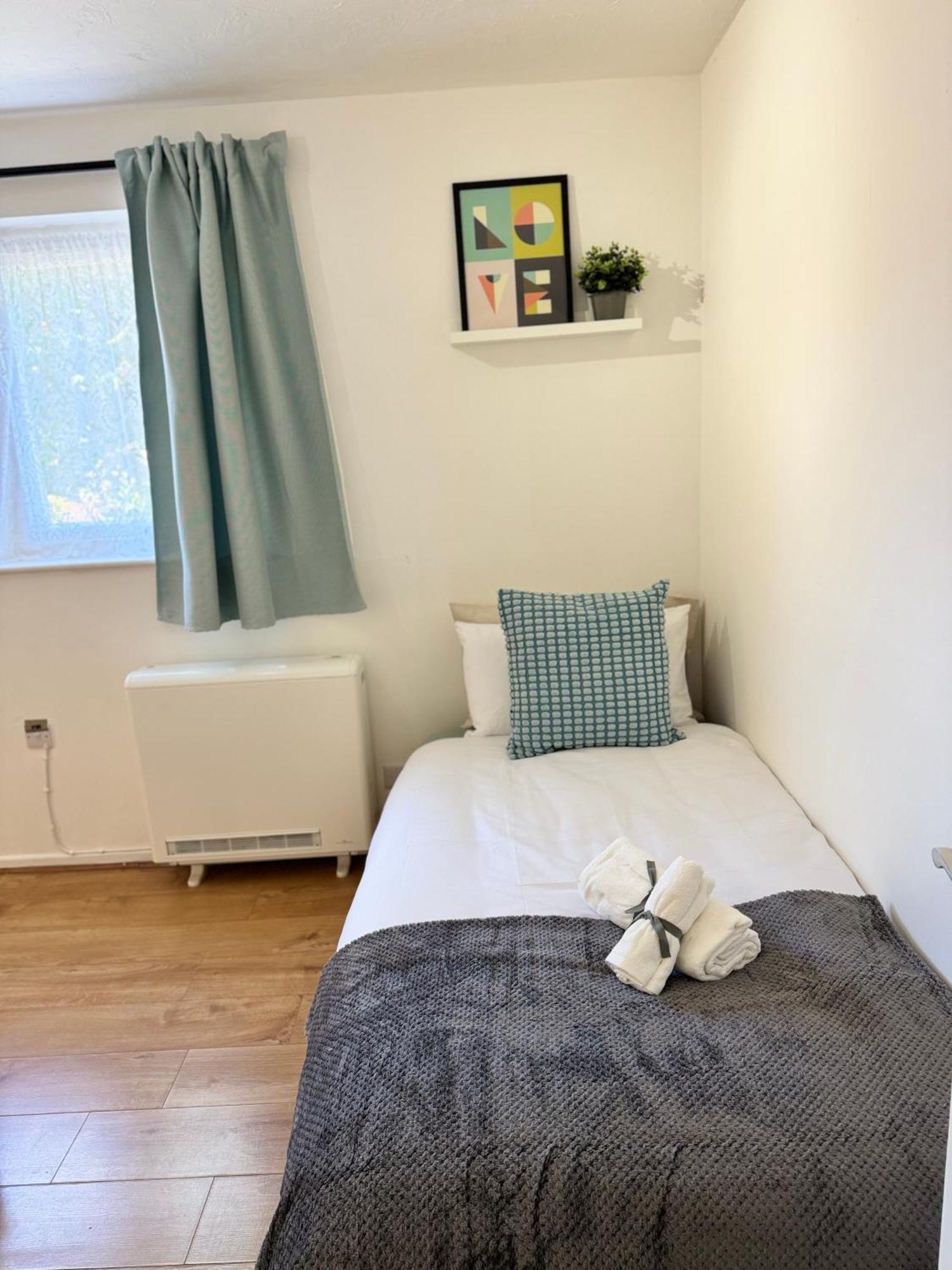 Appartement Tranquil 2 Bed Near Downtown & Free Parking Londres